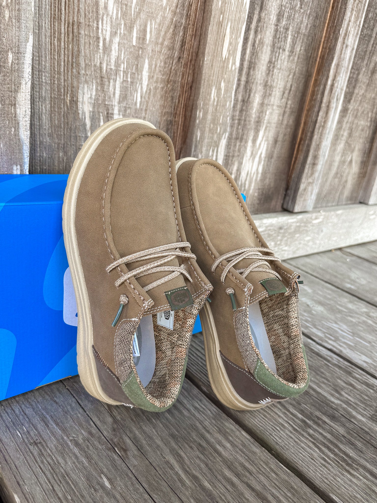Men's Hey Dude in Paul Nut 7 / D