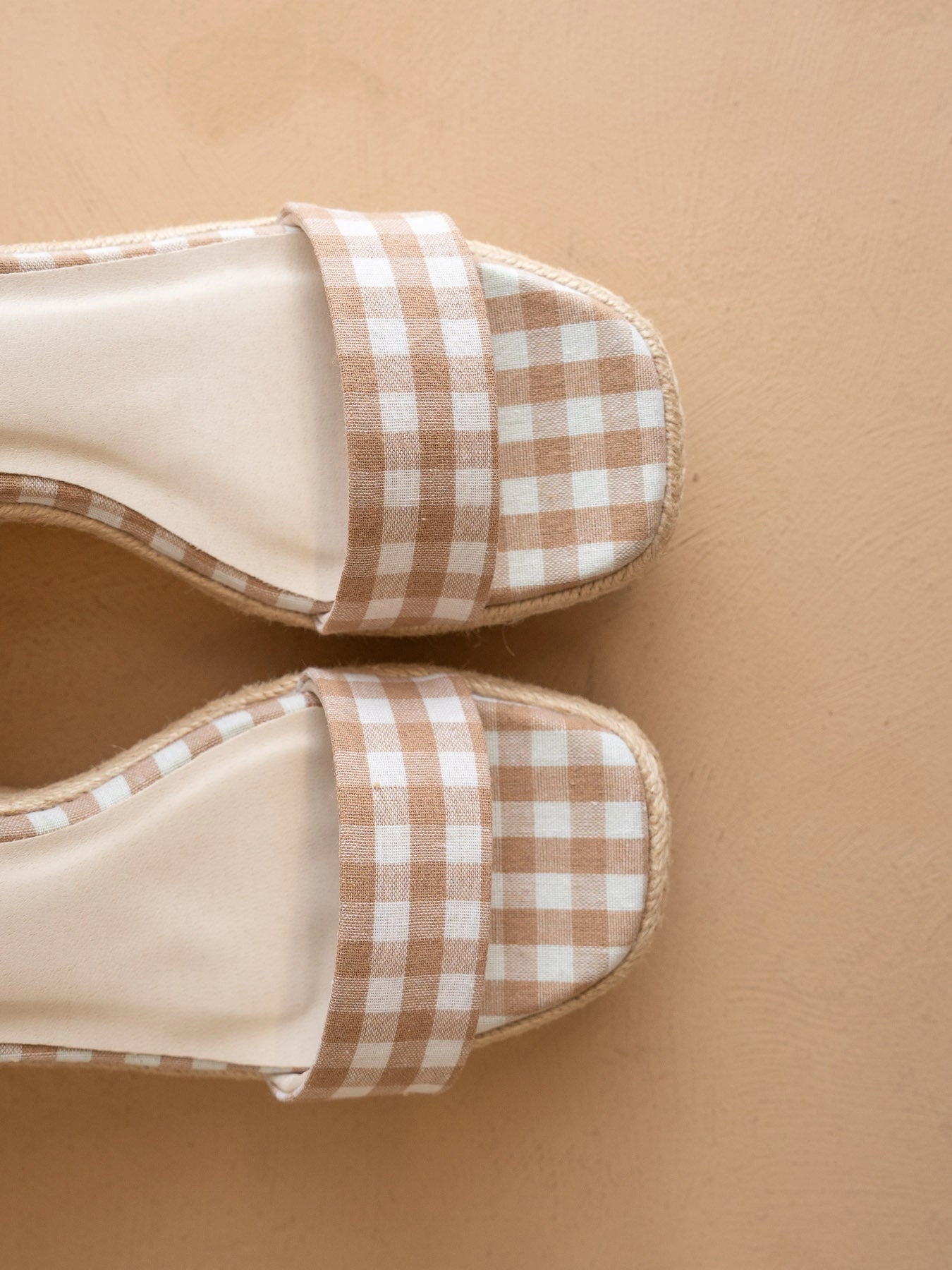 The Oceana | Latte Gingham Wrap Wedge