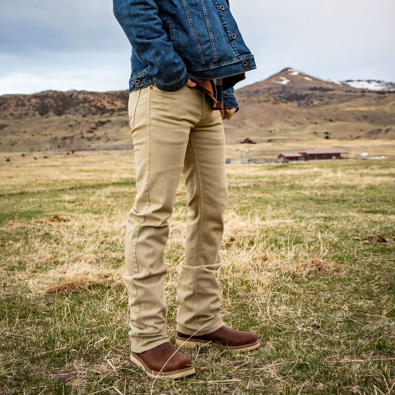 Jean recto Ariat M7 Grizzly para hombre en color caqui oscuro
