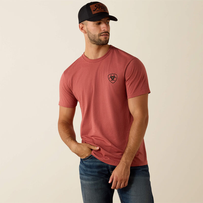 Ariat Men's Banner Badge T-Shirt in Red Clay