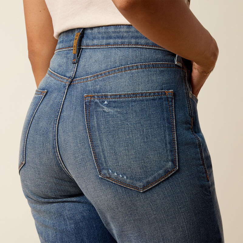 Women's Ariat Ultra High Rise Relaxed Tomboy Straight Leg Jeans