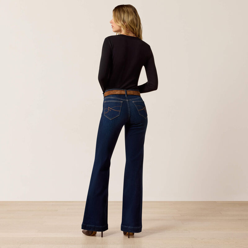 Ariat | Women's Perfect Rise Revel Vilma Ultrastretch Trouser Jeans