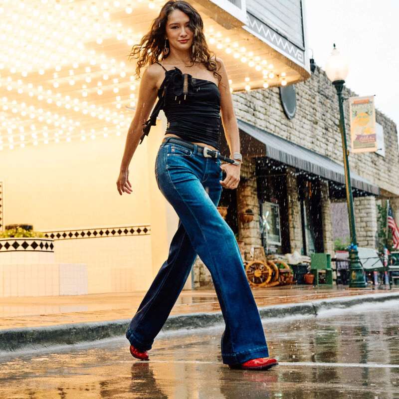 Ariat | Women's Perfect Rise Revel Vilma Ultrastretch Trouser Jeans