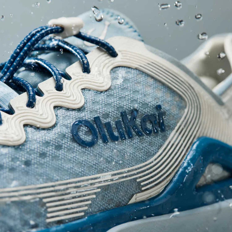 Men's OluKai Ahi in Blue Pearl/White Sand