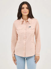 Women's Wrangler Embroidered Collar Slim Western Snap Shirt