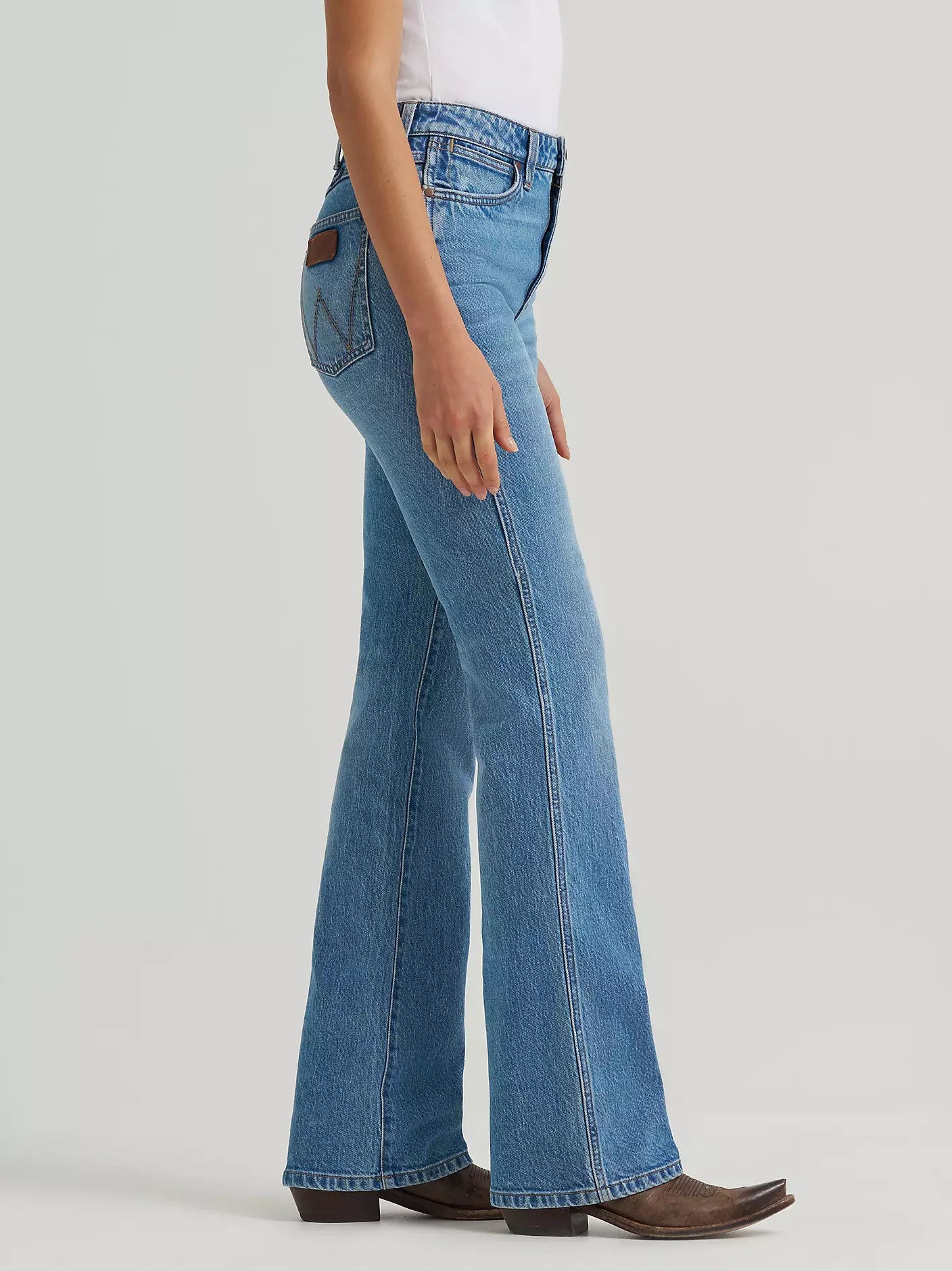 Women's Wrangler Retro Bailey High Rise Bootcut Jean