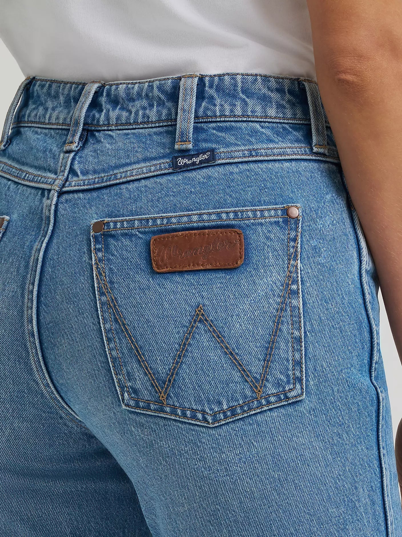 Women's Wrangler Retro Bailey High Rise Bootcut Jean
