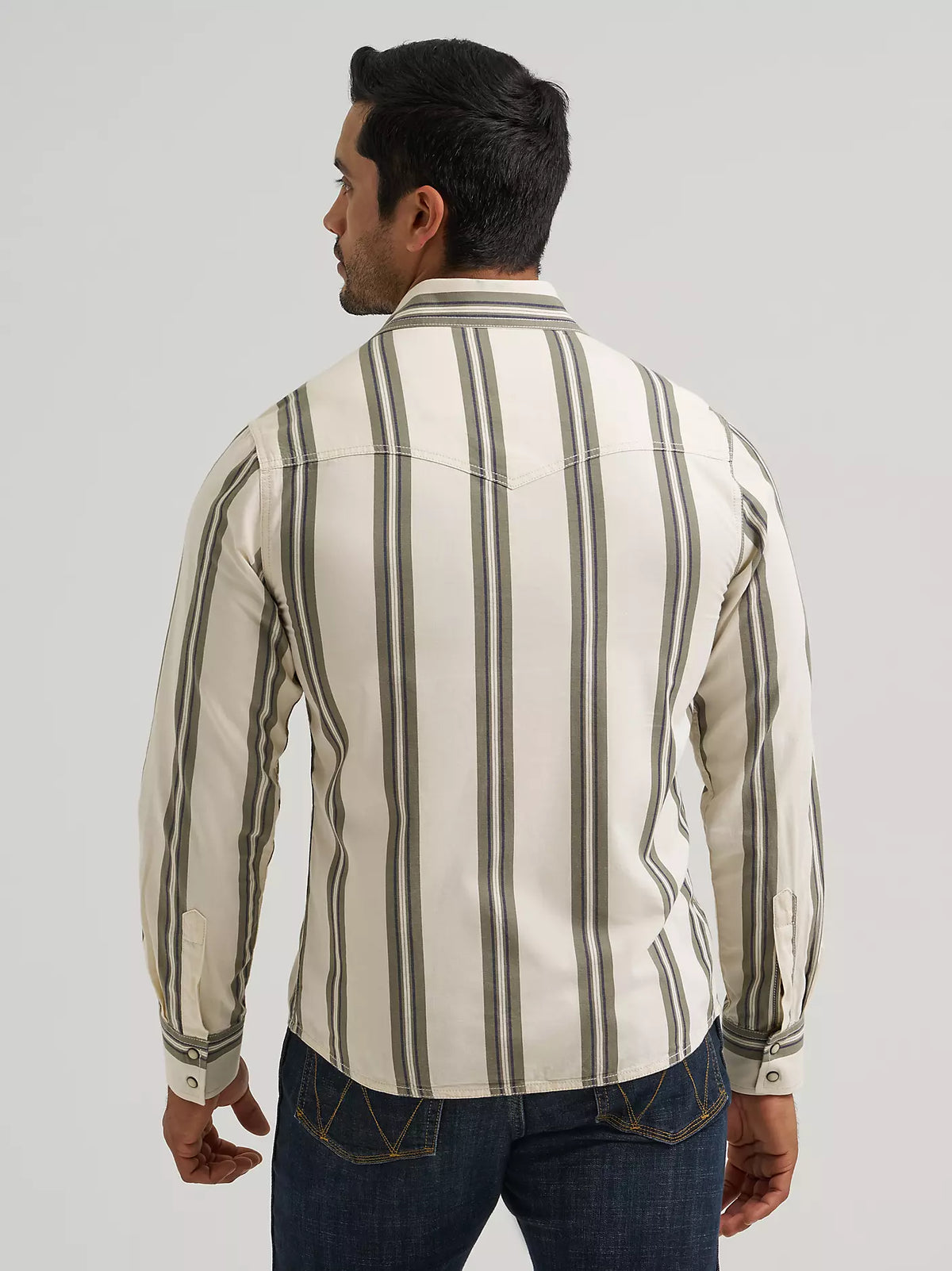 Wrangler | Retro® Premium Stripe Western Snap Shirt in Green
