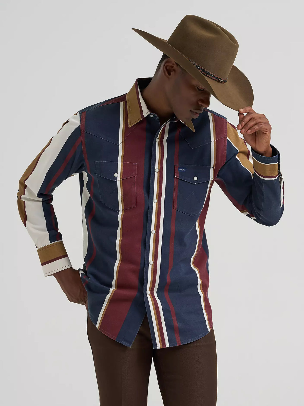 Wrangler | Vintage Inspired Brushpopper Pearl Snap in Navy Multi