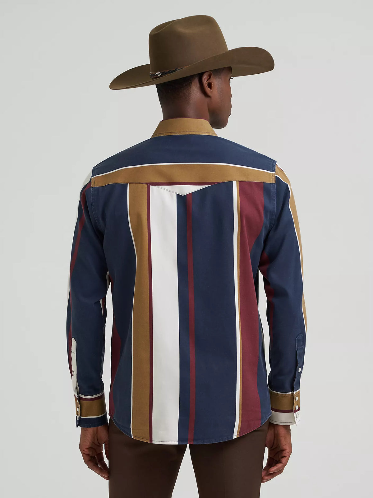 Wrangler | Vintage Inspired Brushpopper Pearl Snap in Navy Multi