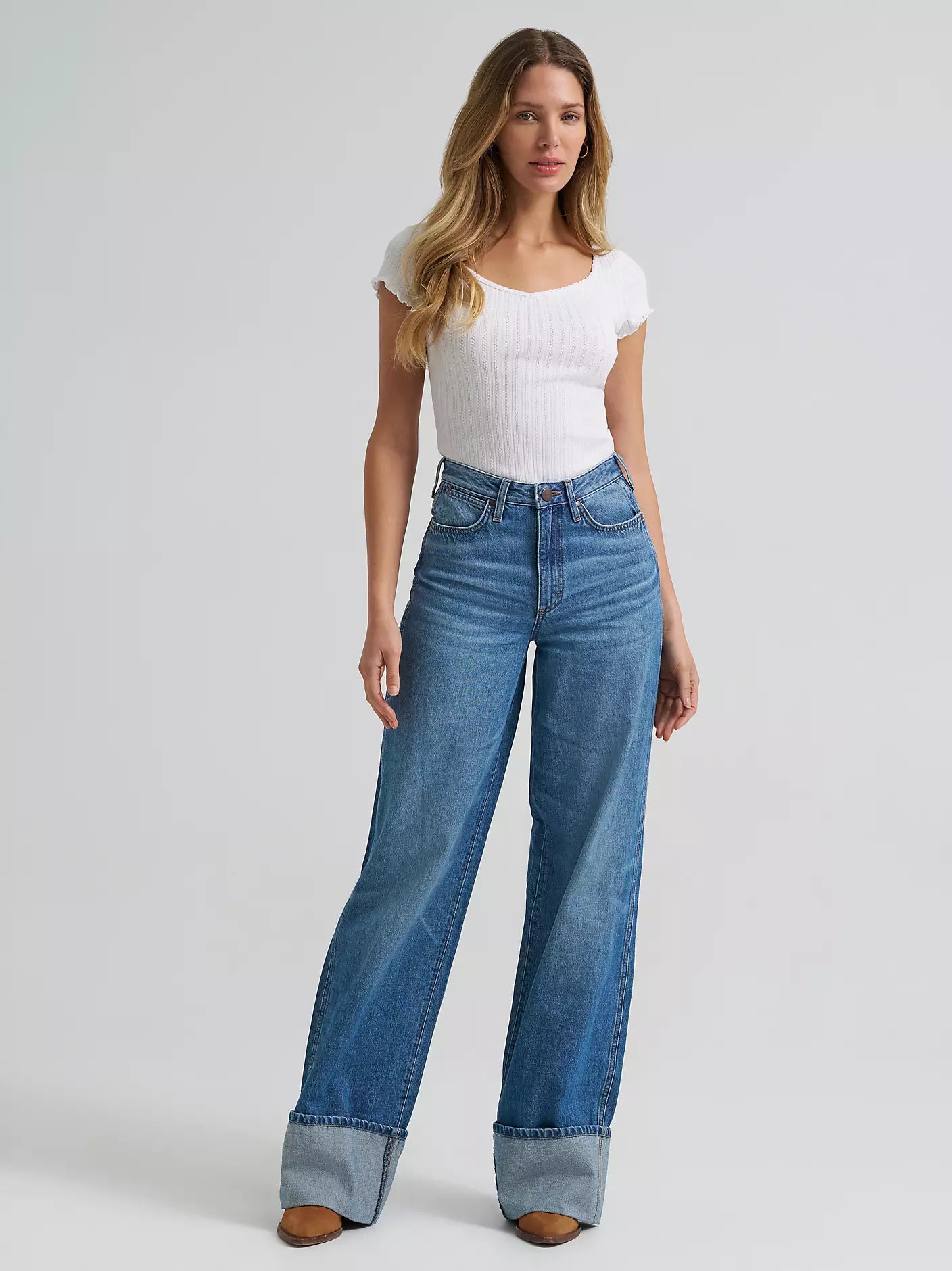 Women's Wrangler Retro Bailey High Rise Wide Leg Cuffed Jean