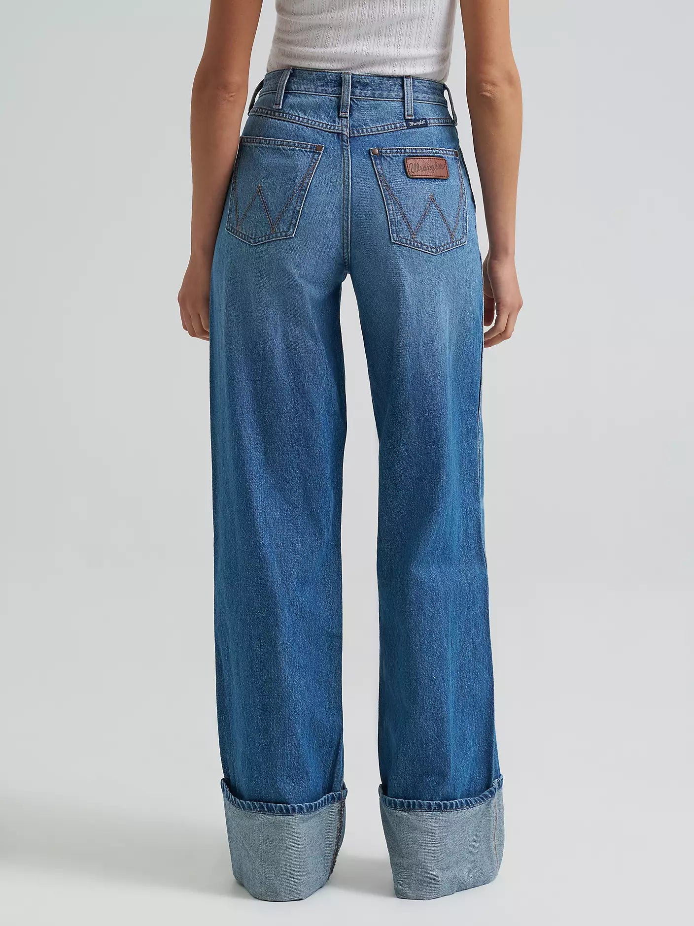 Women's Wrangler Retro Bailey High Rise Wide Leg Cuffed Jean