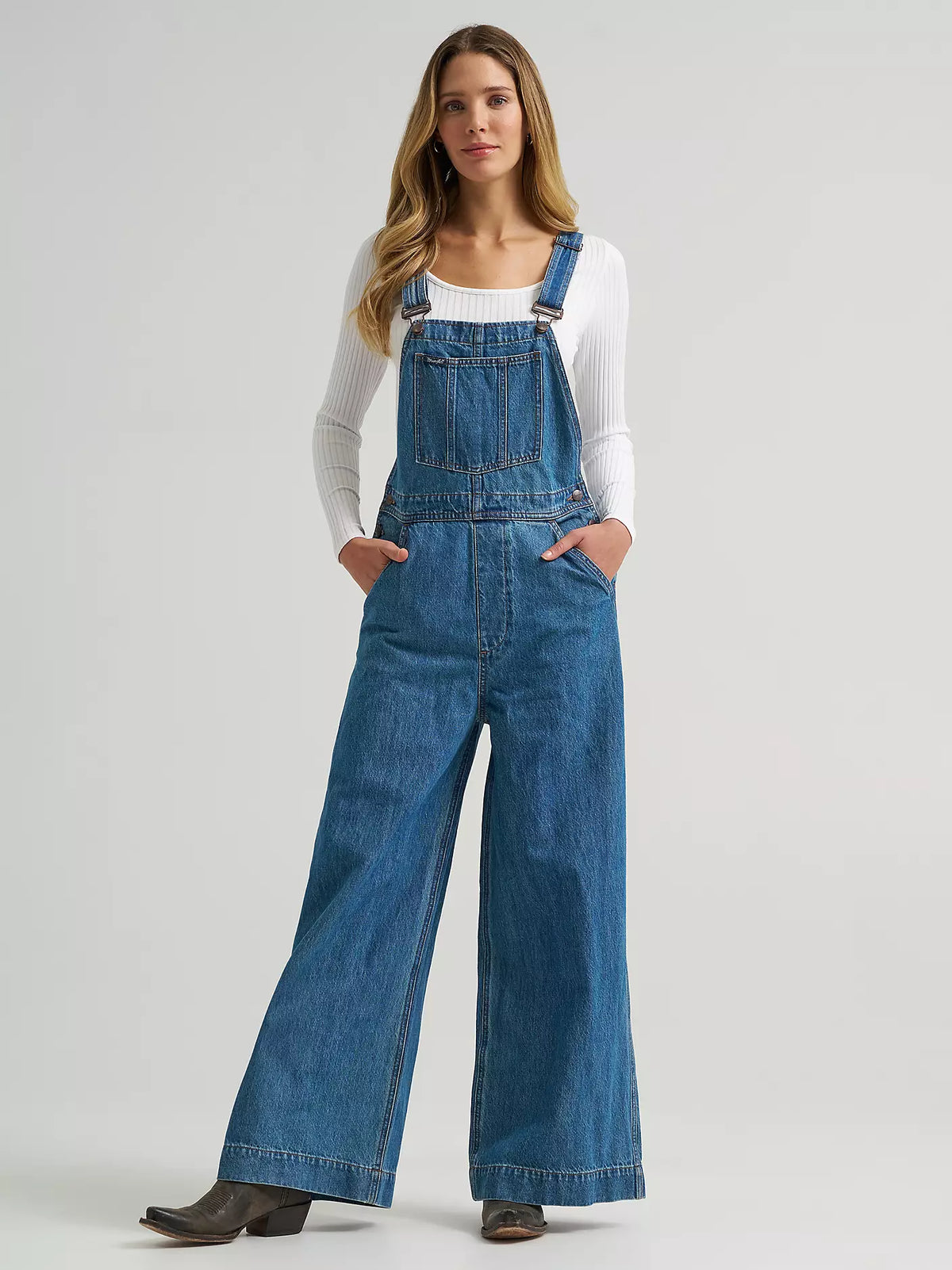 Wrangler | Bailey Retro Wide Leg Overalls