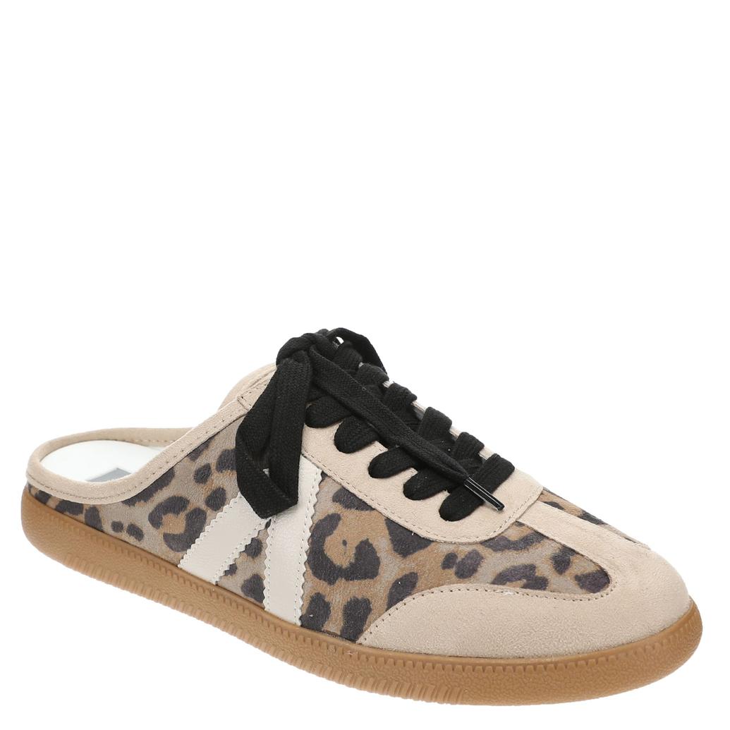 Casual Chic Leapord Sneaker
