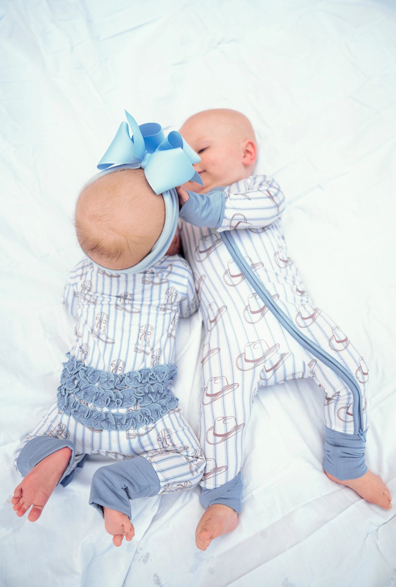 Western Blues Striped Bamboo Sleeper - Cowgirl Boot & Cowboy Hat