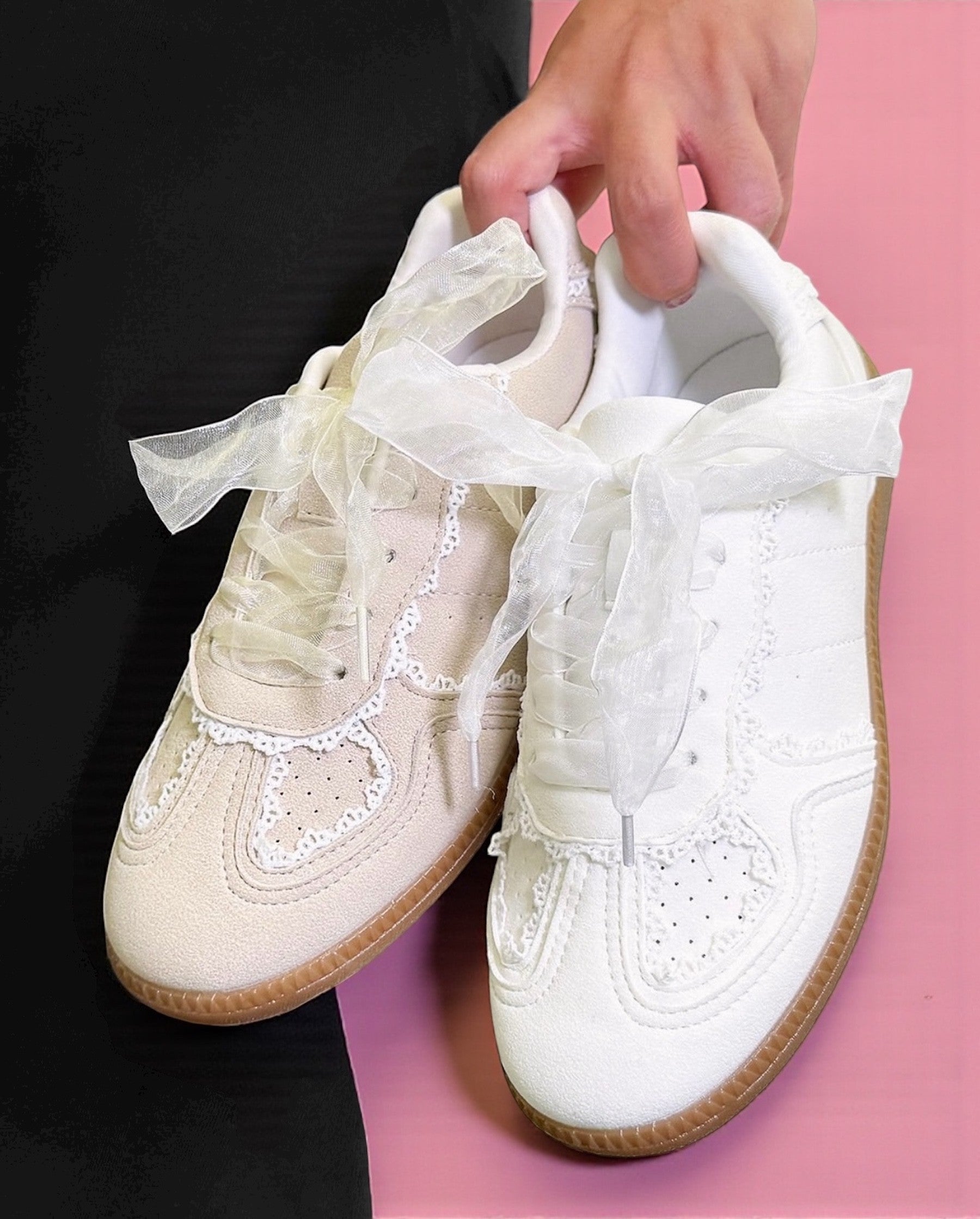 Run the Show Beige Sneakers