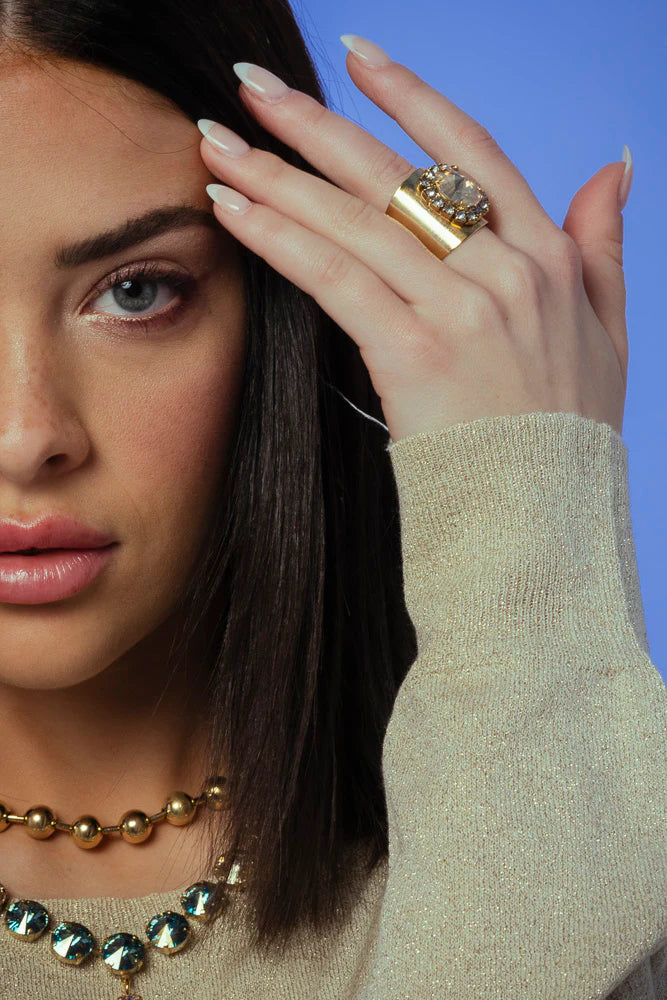 Radmilla Short Necklace in Gold