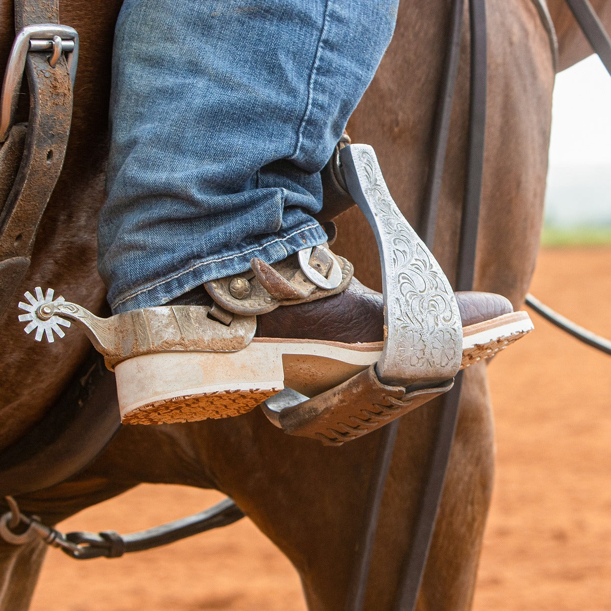 Bota vaquera sin cordones Justin Ryker de 11" para hombre 