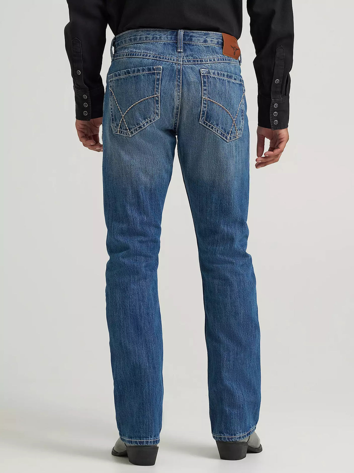 WRANGLER PARA HOMBRE 20X NO. 42 JEANS VINTAGE BOOTCUT EN AZUL CLARO 