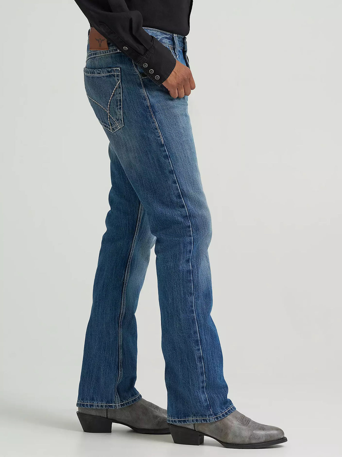 WRANGLER PARA HOMBRE 20X NO. 42 JEANS VINTAGE BOOTCUT EN AZUL CLARO 