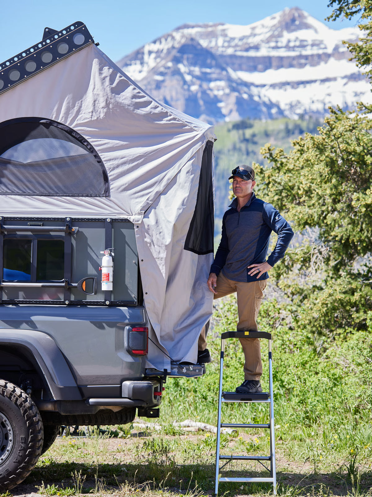 Kuhl | Men's Radikl Pants - Dark Khaki