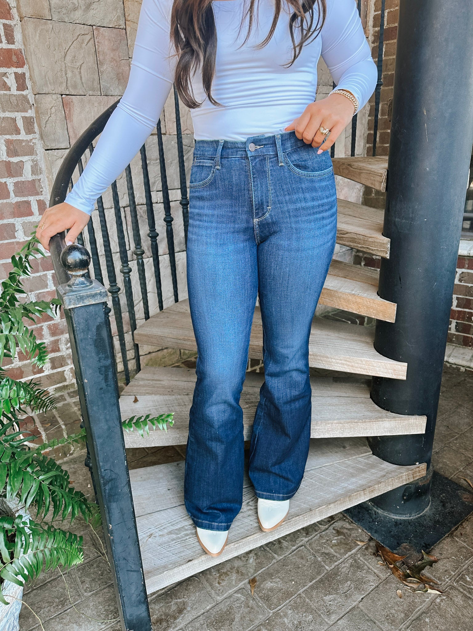 Women's Wrangler Bespoke High Rise Flare Jean