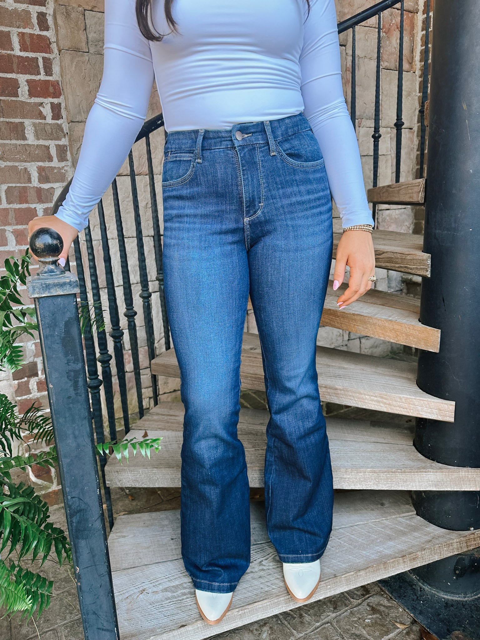 Women's Wrangler Bespoke High Rise Flare Jean