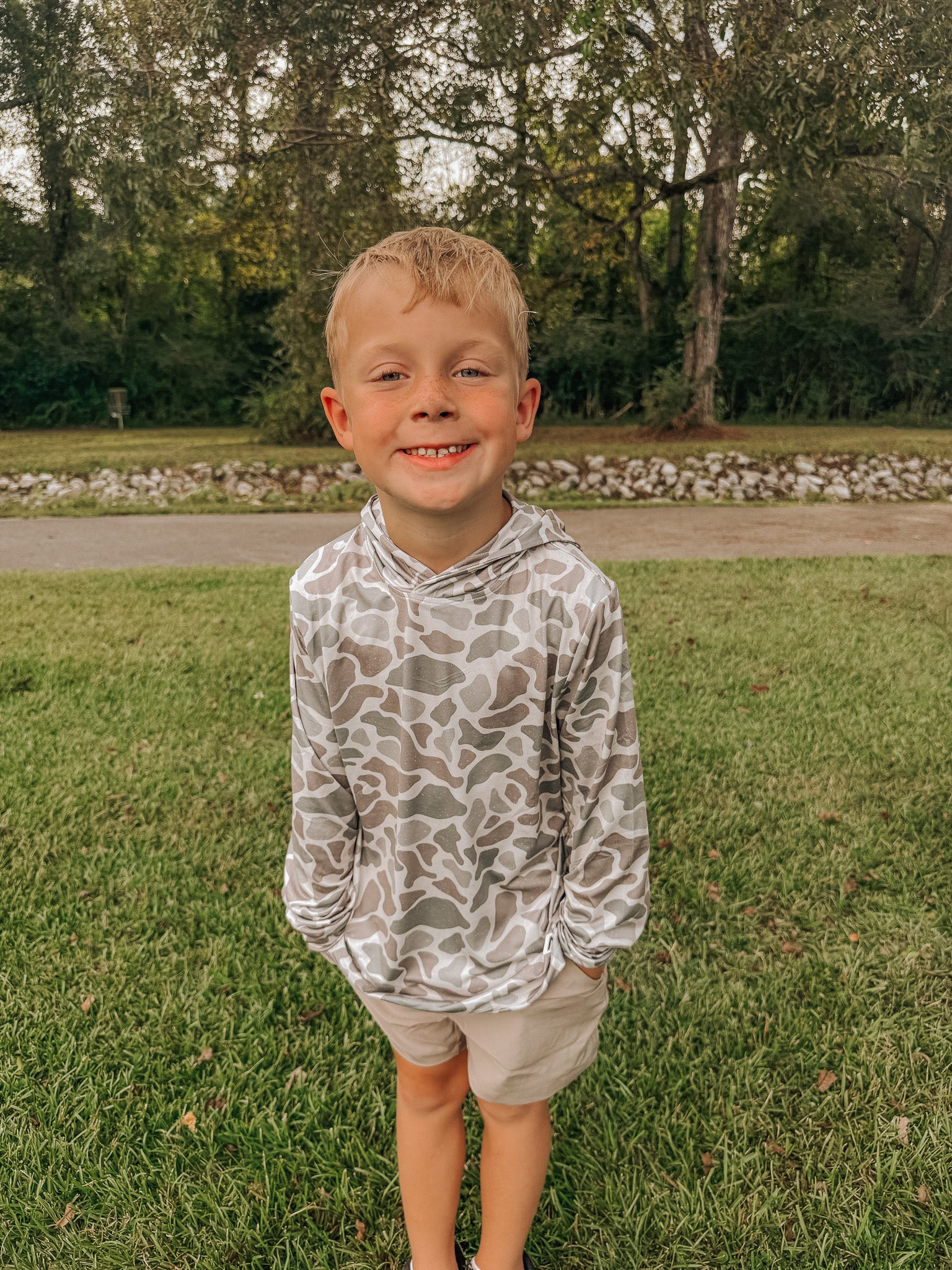 Youth Burlebo Performance Hoodie - Classic Deer Camo