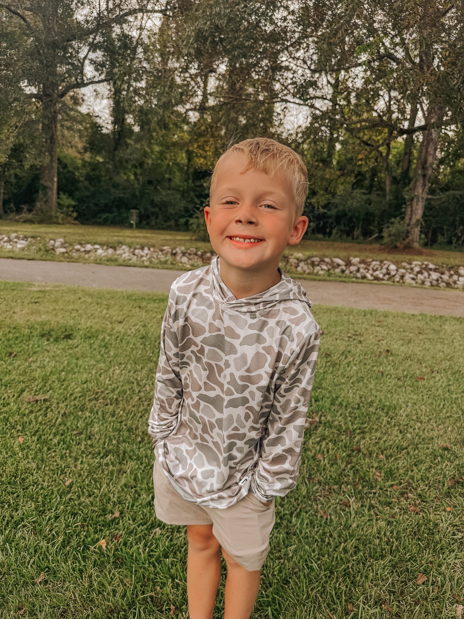 Youth Burlebo Performance Hoodie - Classic Deer Camo