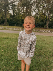 Youth Burlebo Performance Hoodie - Classic Deer Camo