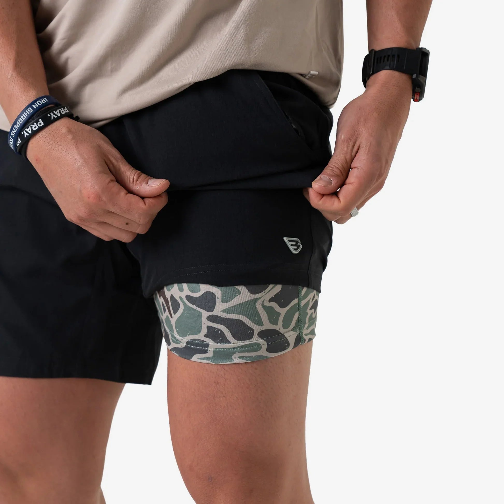 Men's Burlebo 7" Athletic Short - Heather Black - Retro Duck Camo Liner