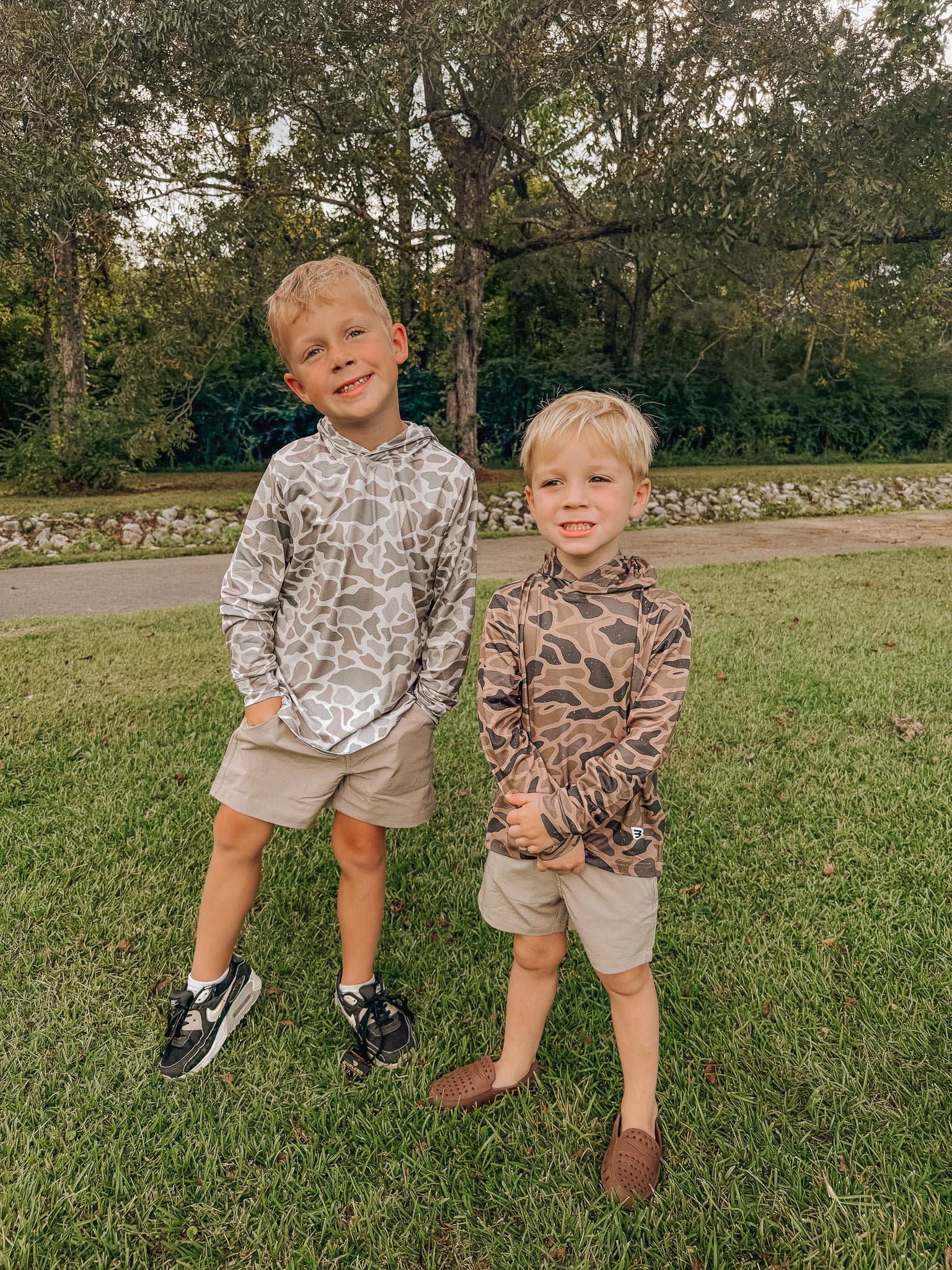 Youth Burlebo Performance Hoodie - Classic Deer Camo