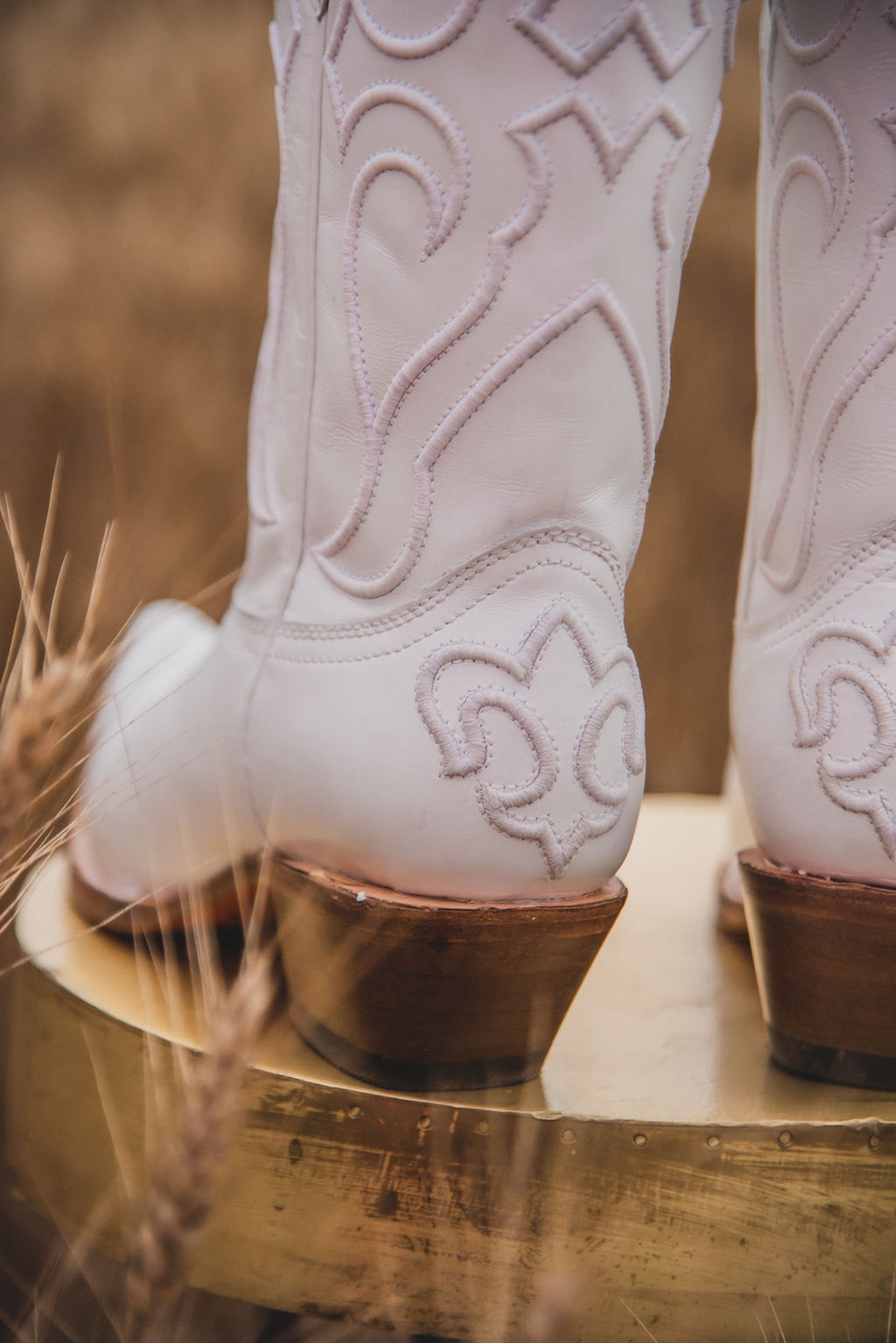 CORRAL WHITE EMBROIDERY POINT TOE BOOT