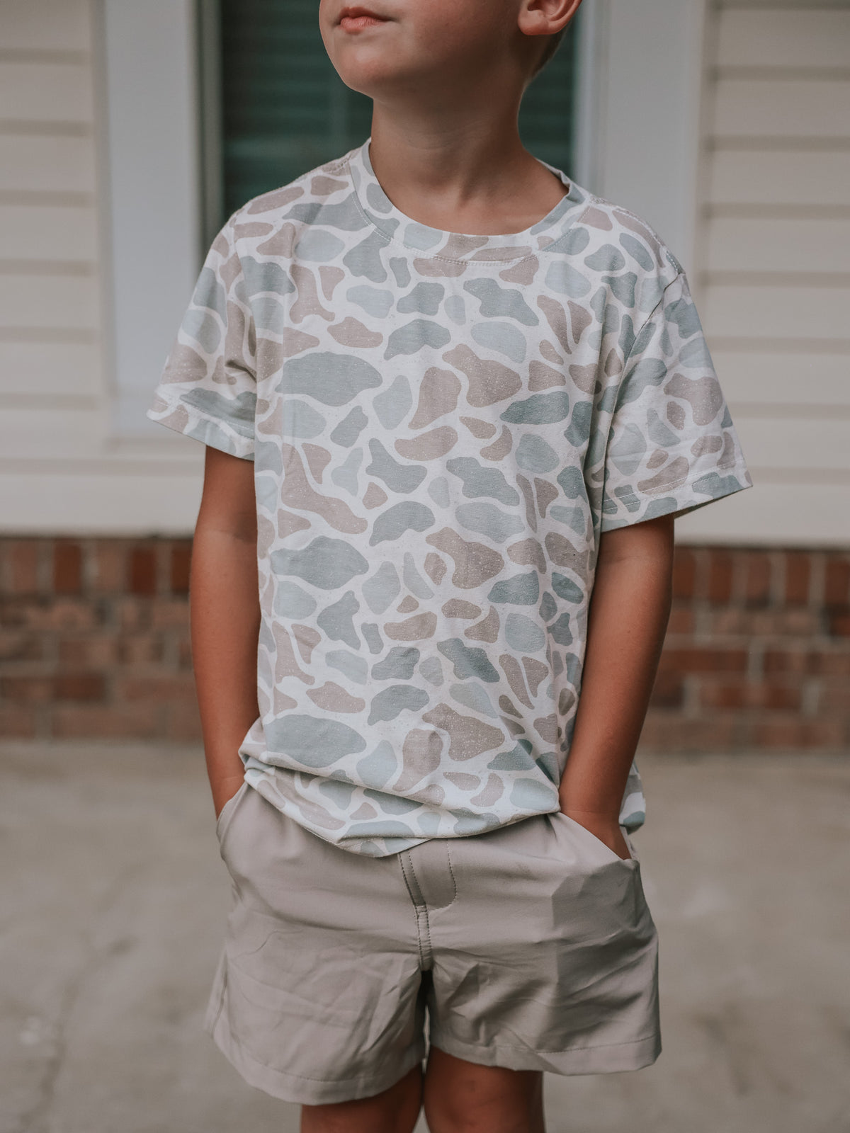 Burlebo | Toddler & Youth Vintage Washed T-Shirt - Classic Deer Camo