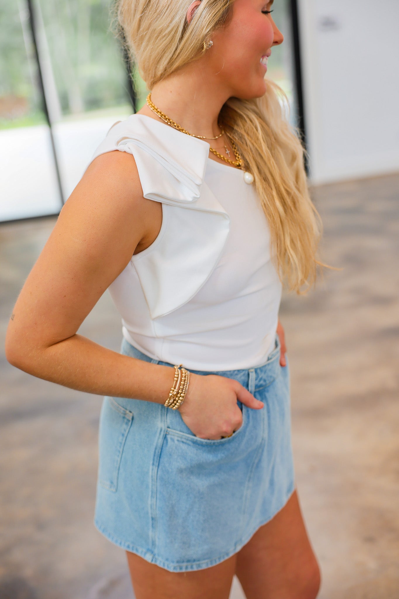 Downtown Views Off White Top