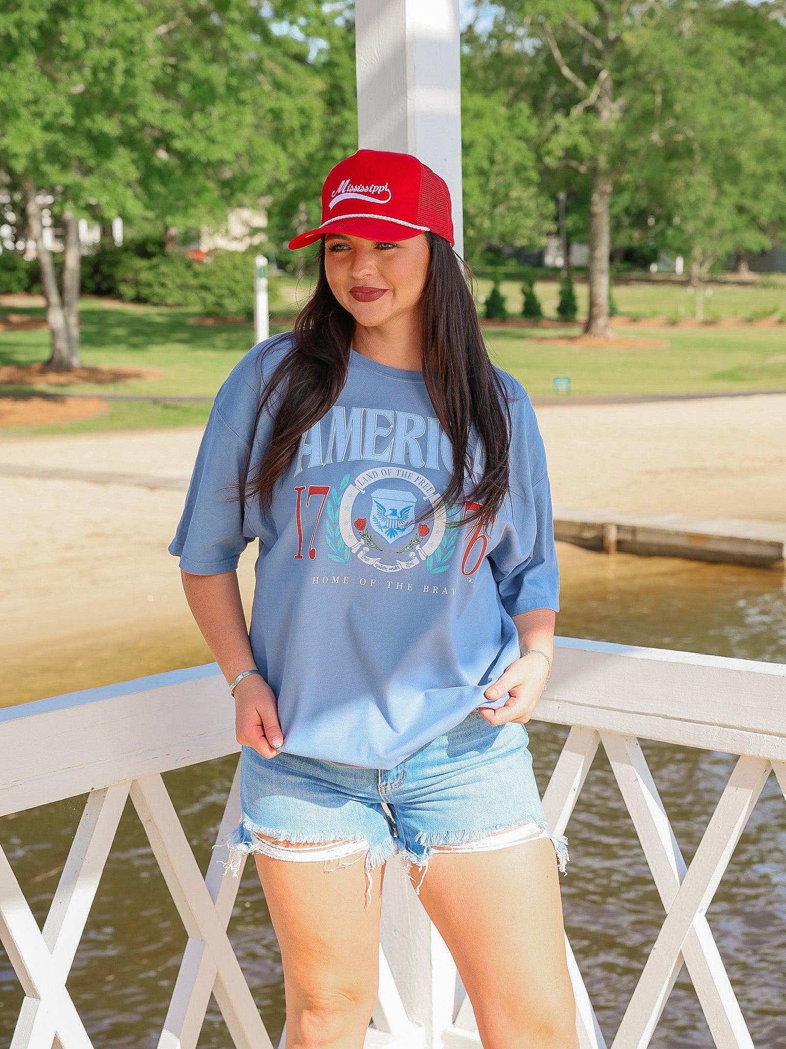 Mississippi Trucker Hat in Red/White