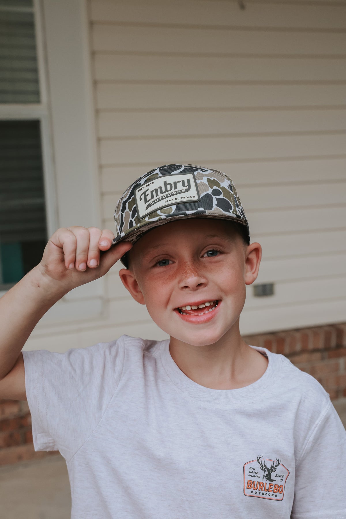 Burlebo | Toddler & Youth Big Game Hunts T-Shirt - Oatmeal