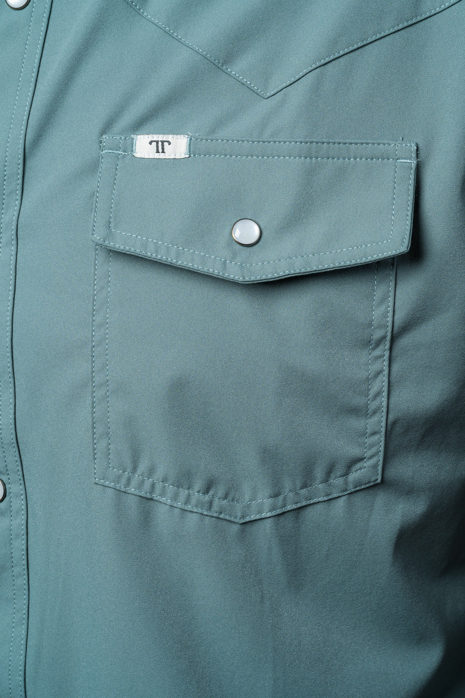 Ferrell | CORE Aqua - Short Sleeve Pearl Snap Shirt
