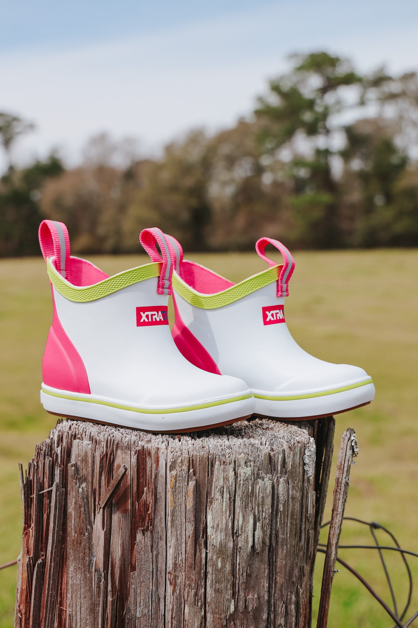 Kid's XTRATUF Ankle Deck Boots in White Multi Pink