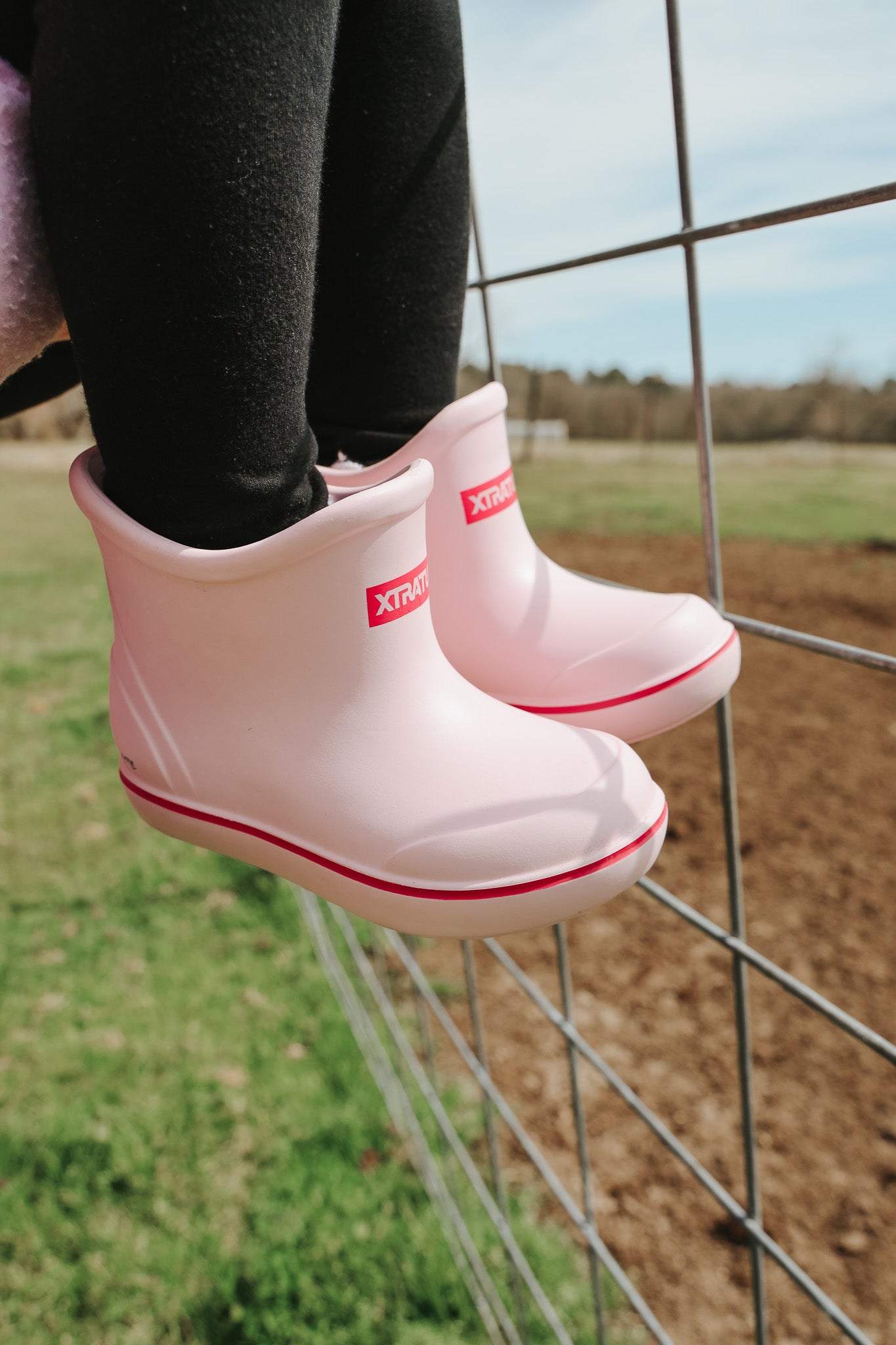 Big Kid's Tufs Pink Ankle Deck Boot