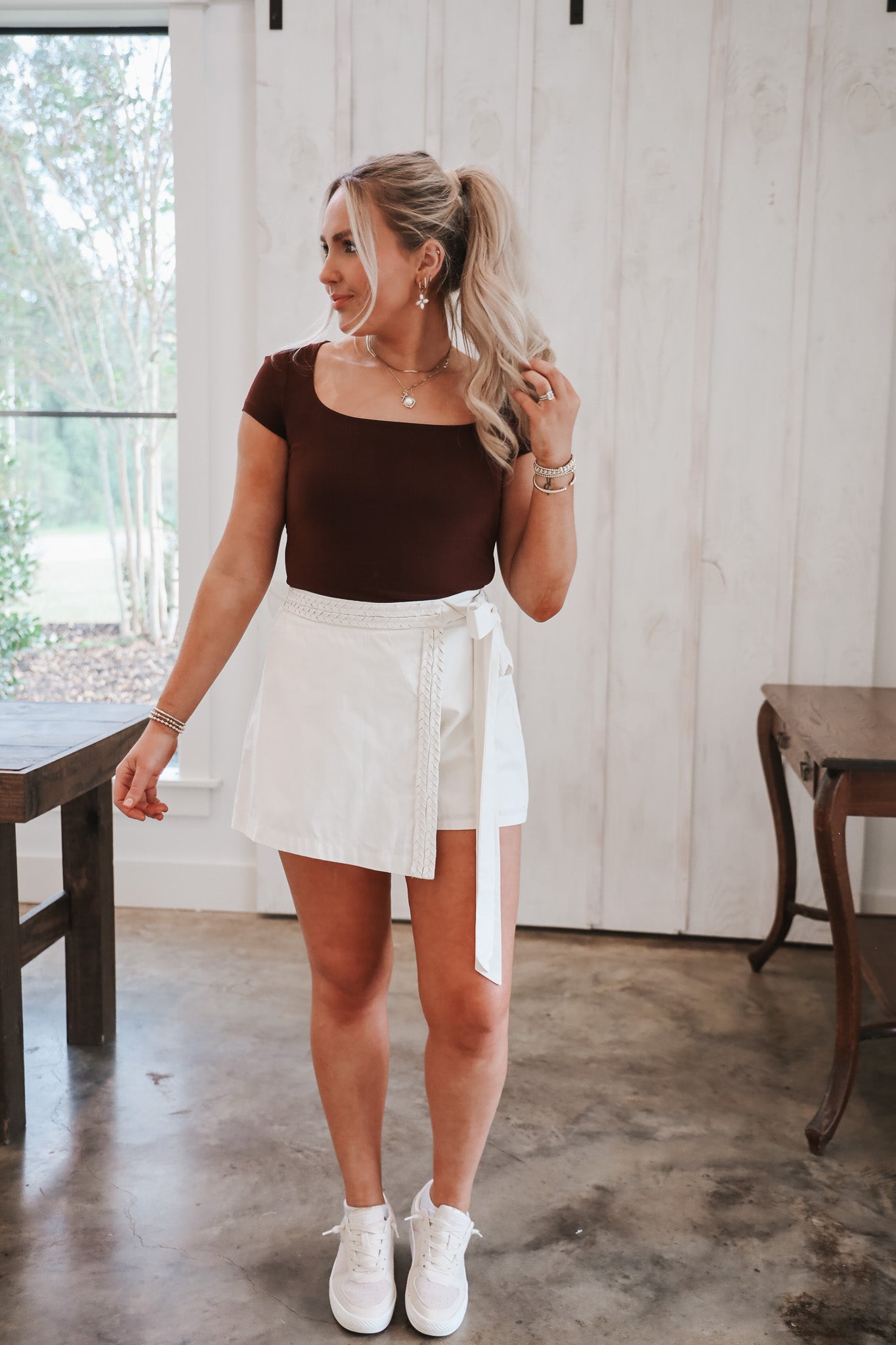 Better Than Basic Top in Chocolate