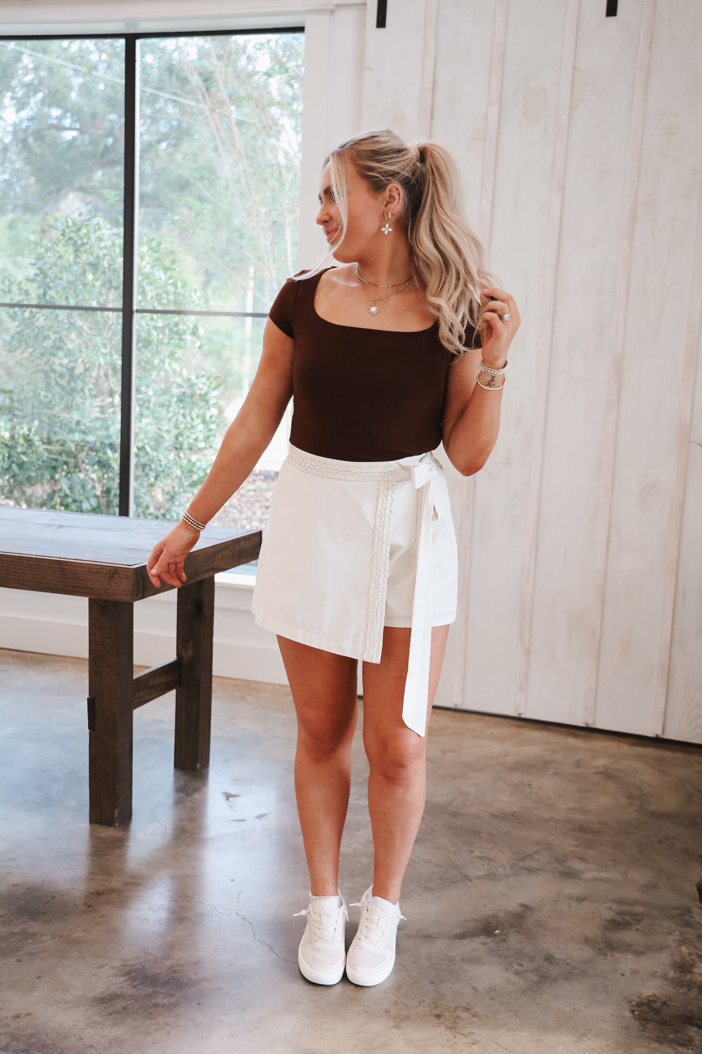 Better Than Basic Top in Chocolate