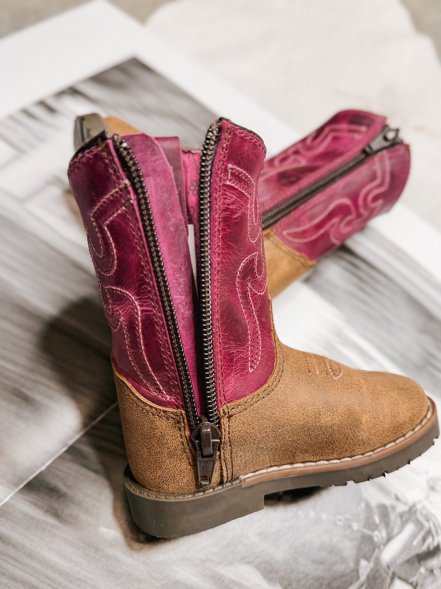 Toddler Smoky Mountain Vintage Brown and Pink Boot