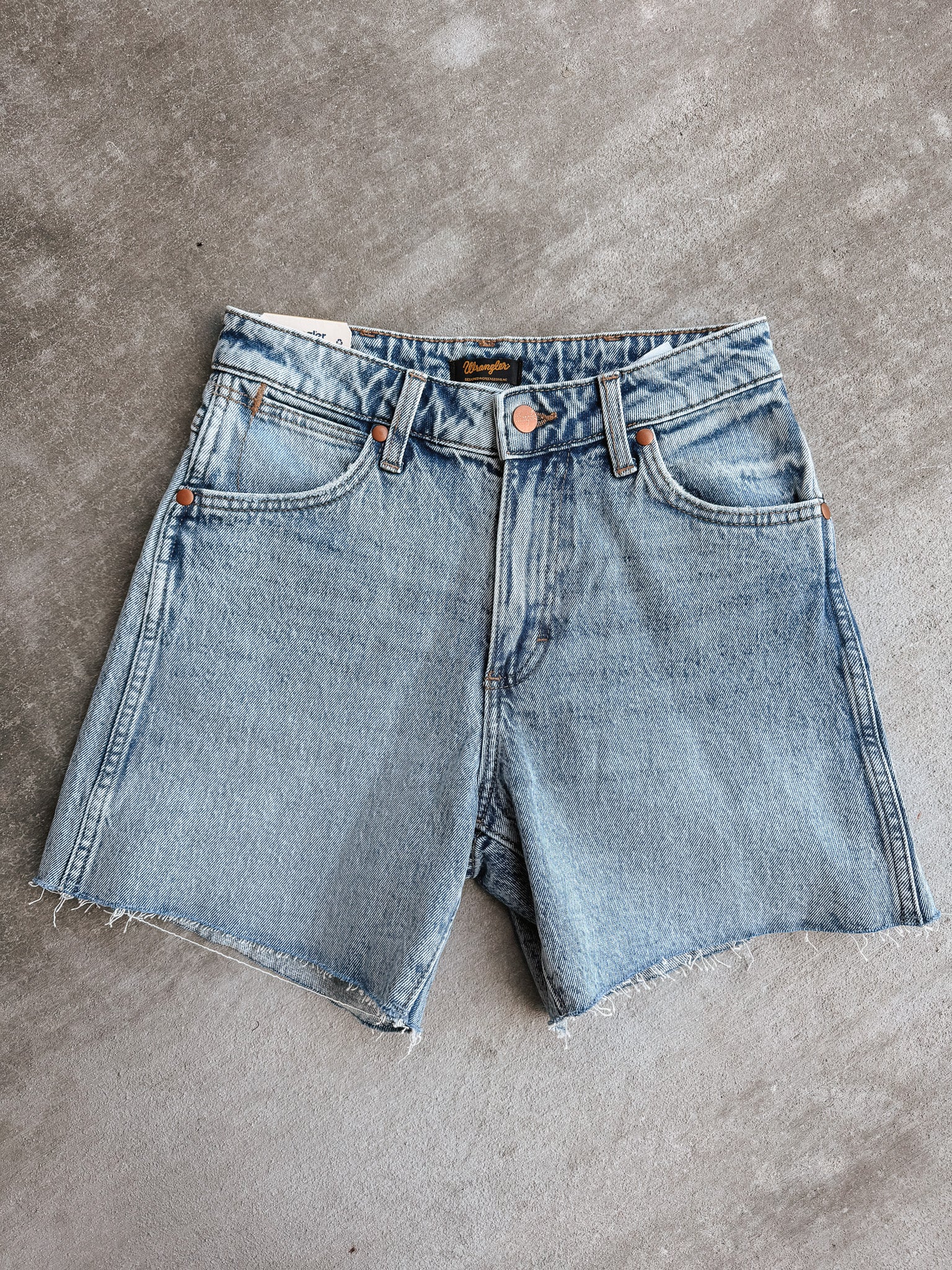 Wrangler Women's High Rise Cowboy Shorts in Blissful