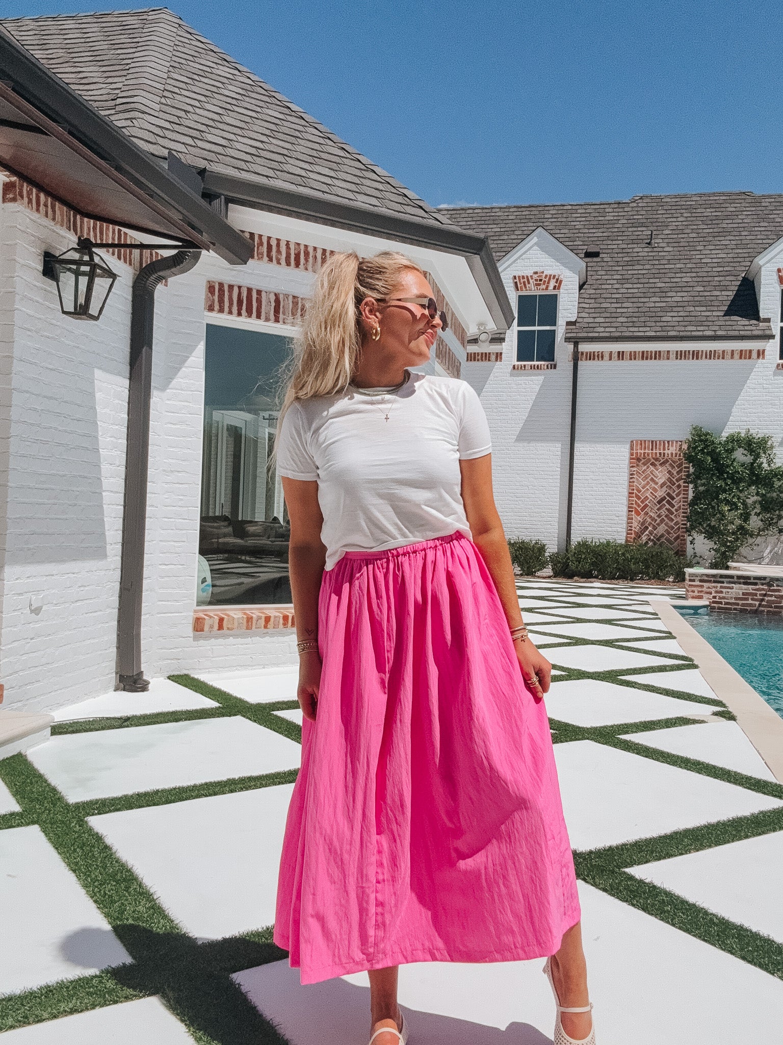 Casual Contour Basic Tee
