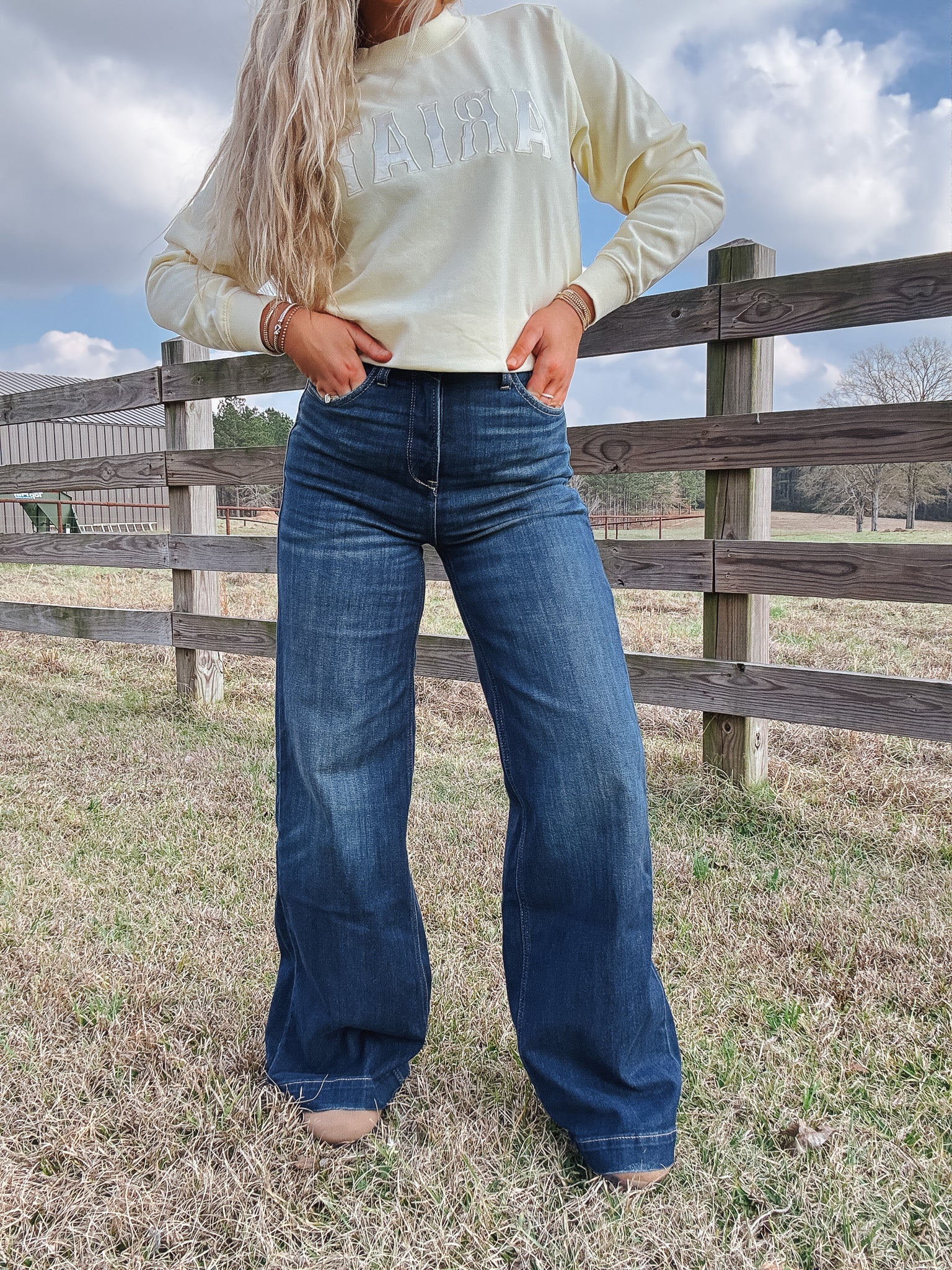 Ariat Women's Ultra High Rise Penelope Wide Leg Jeans