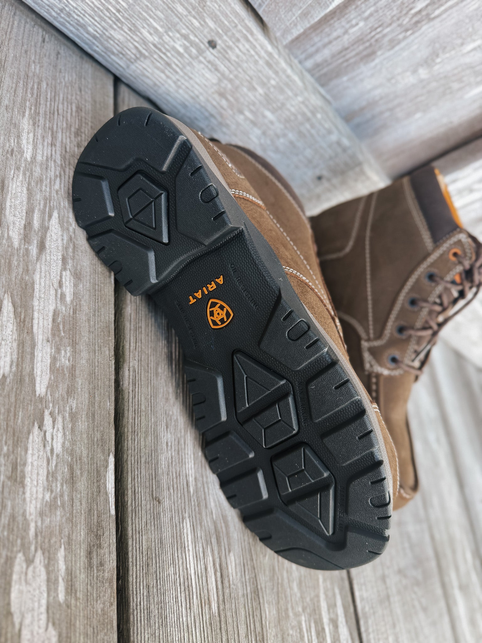 Men's Ariat Edge Chukka 6" Composite Toe Work Boot