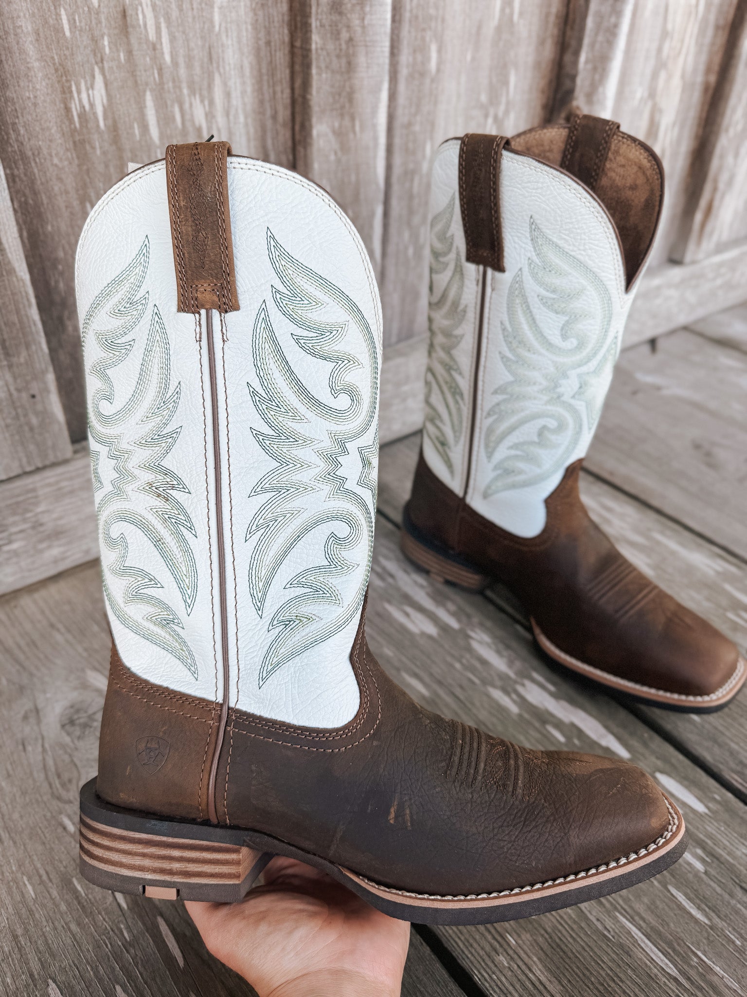 Men's Ariat Ricochet Wide Square Toe Cowboy Boots