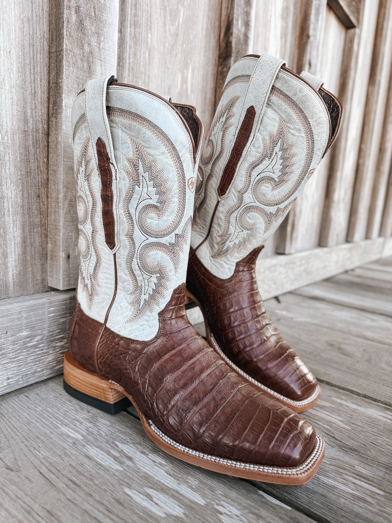 Men's Ariat Classic Callen Wide Square Toe Western Boots