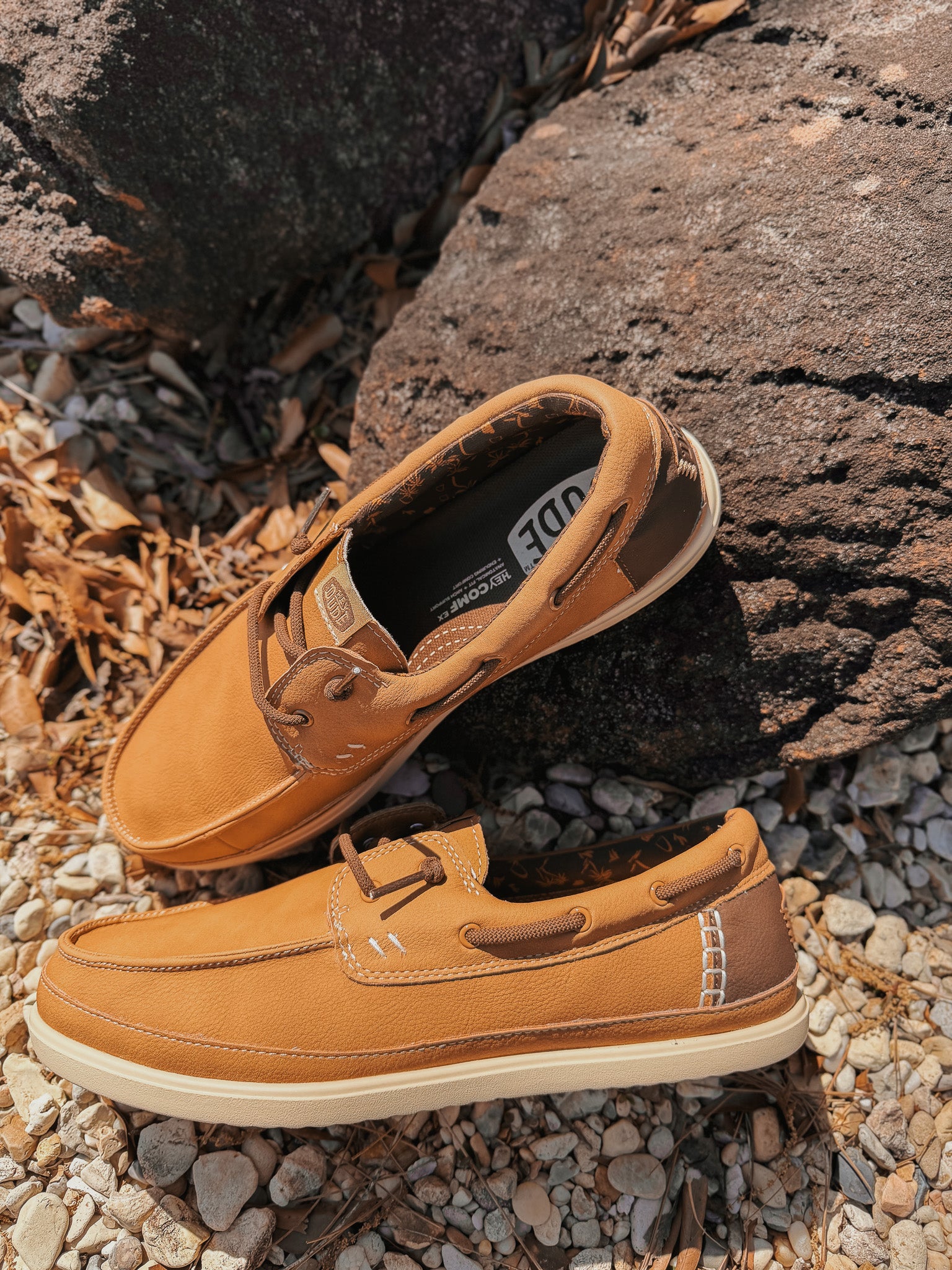 Hey Dude Men's Harbor Lo Classic in Bone Brown/Multi